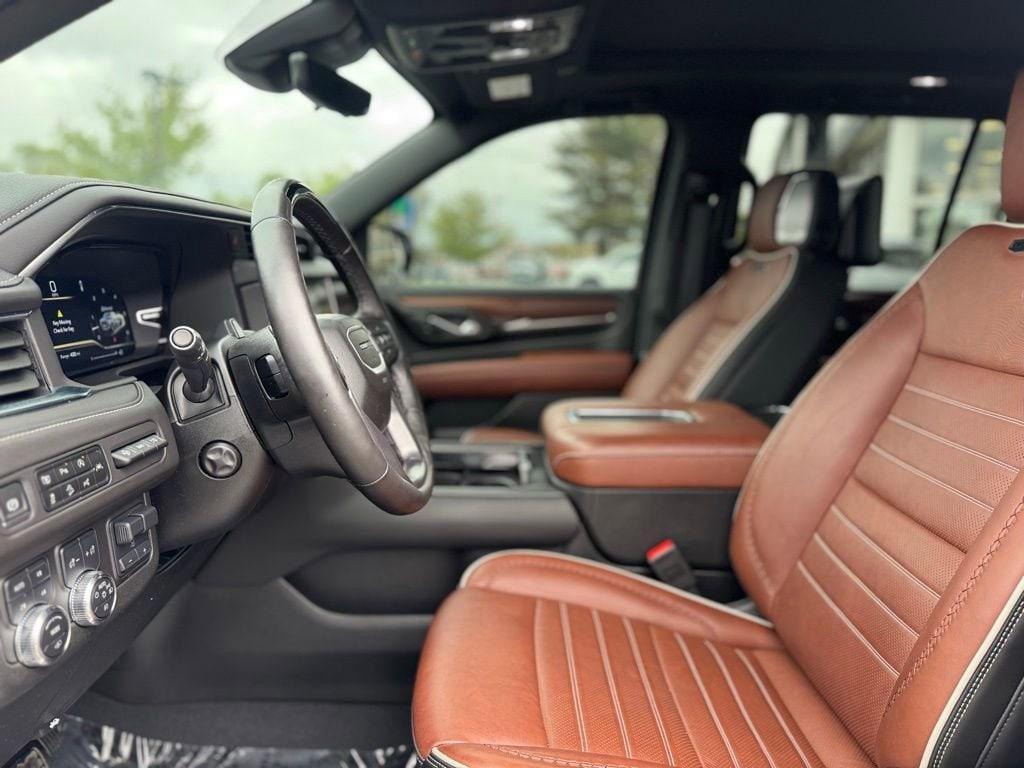 used 2024 GMC Yukon car, priced at $80,590