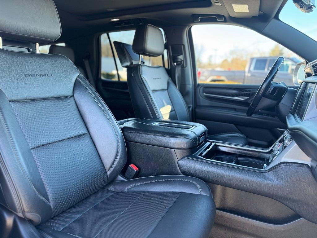 used 2021 GMC Yukon car, priced at $48,999