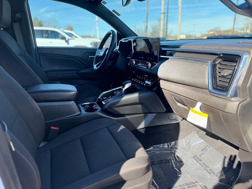 used 2025 GMC Canyon car, priced at $40,995