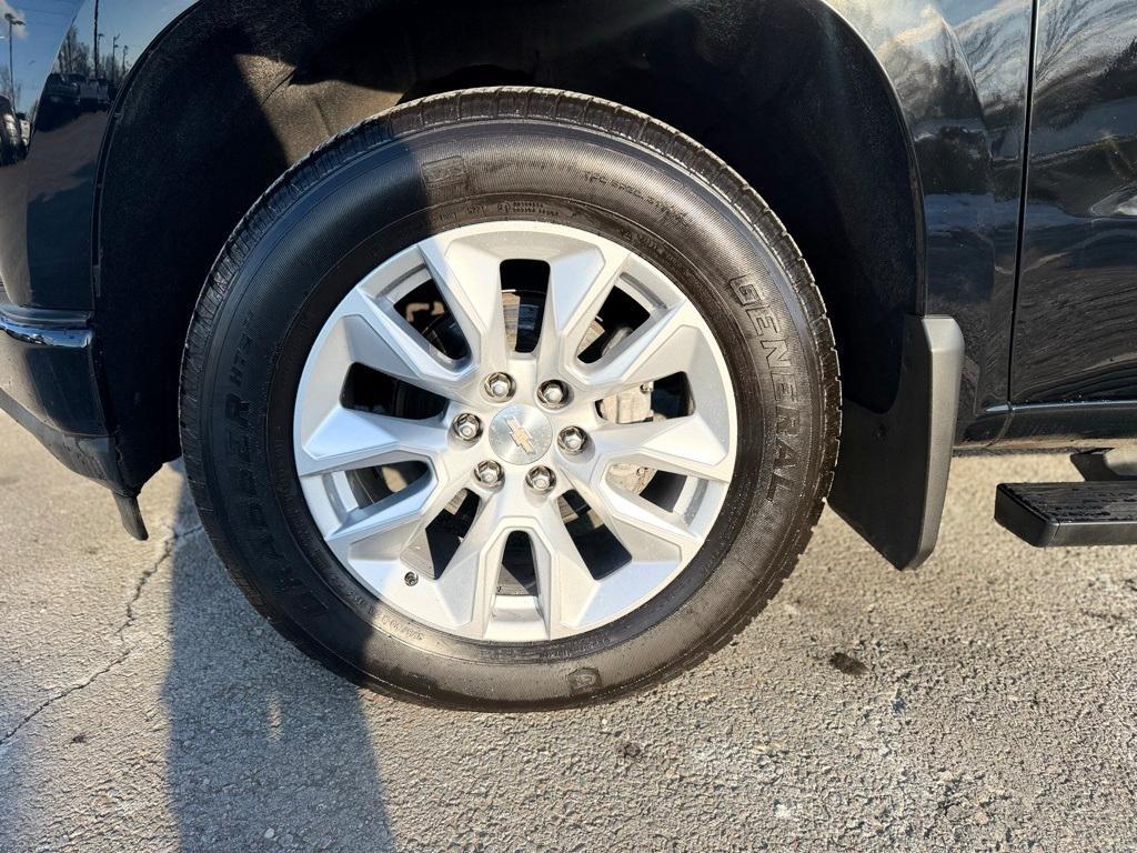 used 2022 Chevrolet Silverado 1500 Limited car, priced at $29,999