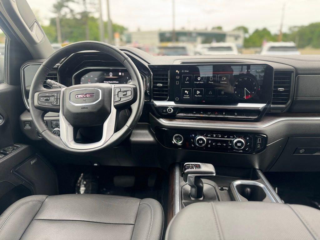 used 2023 GMC Sierra 1500 car, priced at $49,590