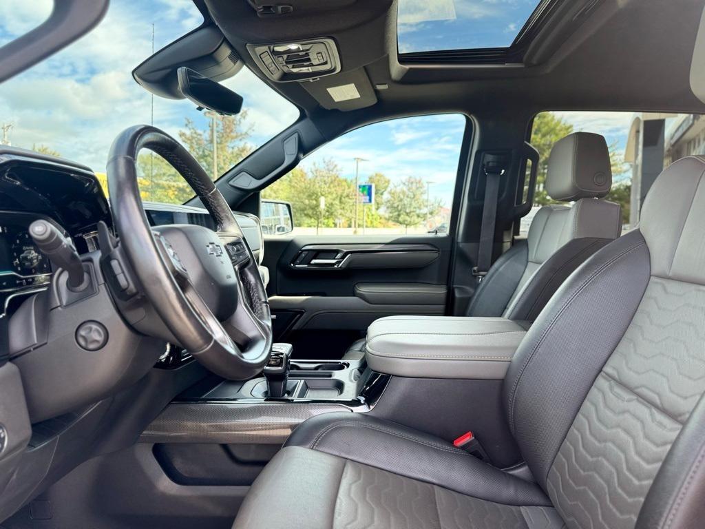 used 2023 Chevrolet Silverado 1500 car, priced at $43,890