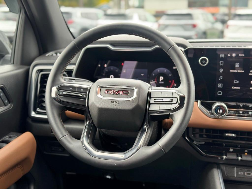 used 2024 GMC Canyon car, priced at $40,990