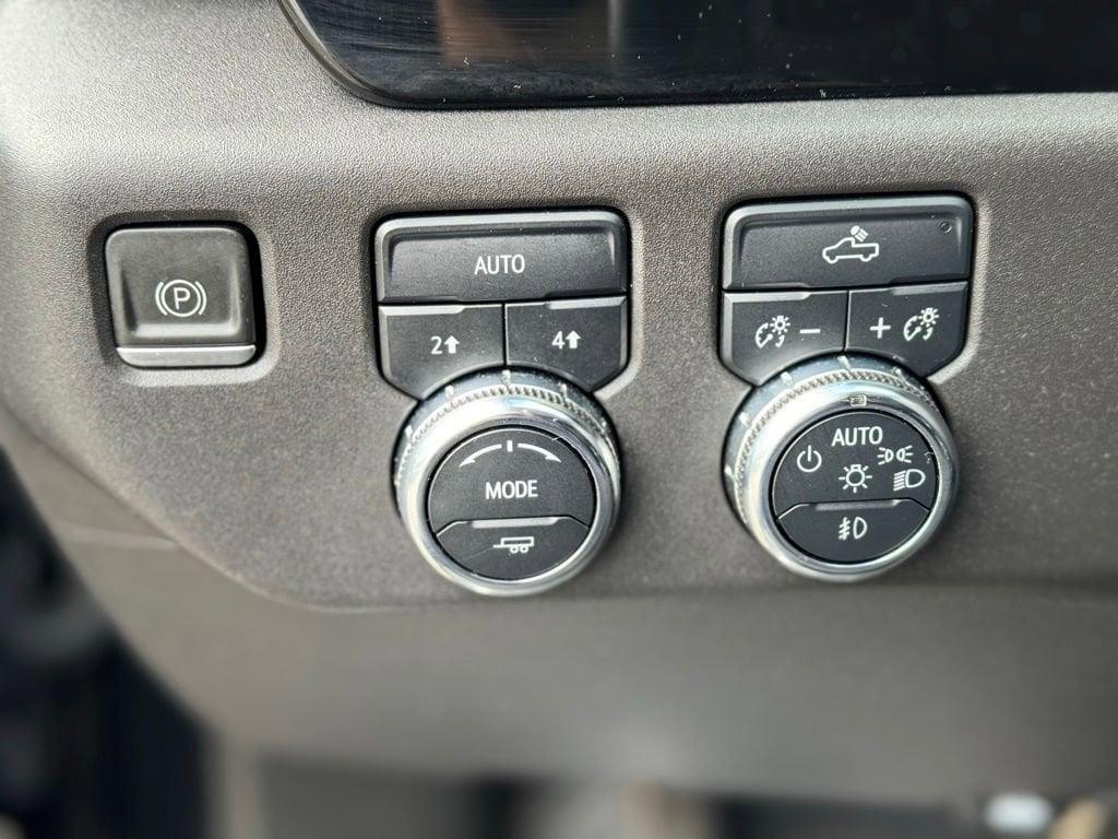 used 2023 GMC Sierra 1500 car, priced at $39,594