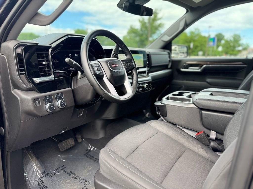 used 2023 GMC Sierra 1500 car, priced at $39,594