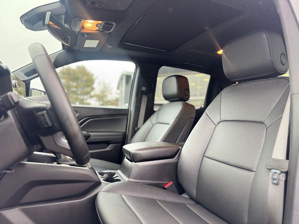 used 2025 GMC Canyon car, priced at $40,995