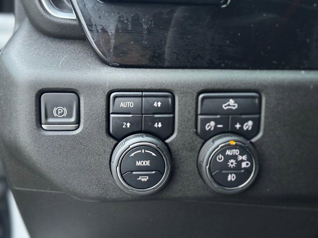 used 2024 Chevrolet Silverado 1500 car, priced at $45,594