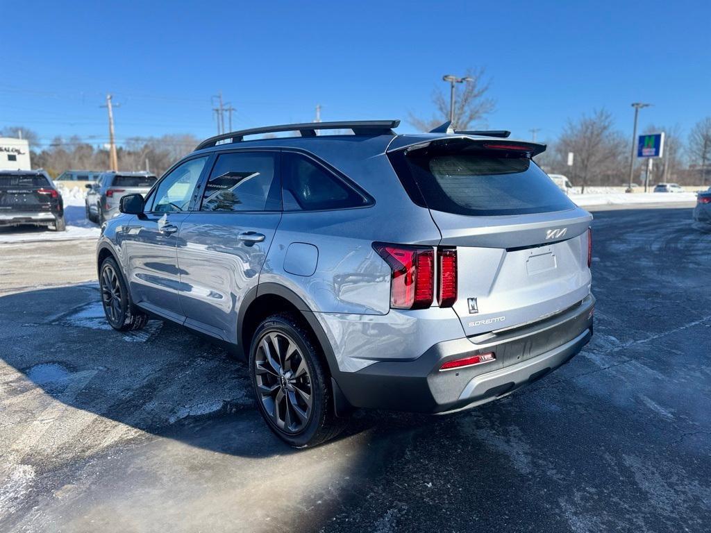 used 2023 Kia Sorento car, priced at $30,995