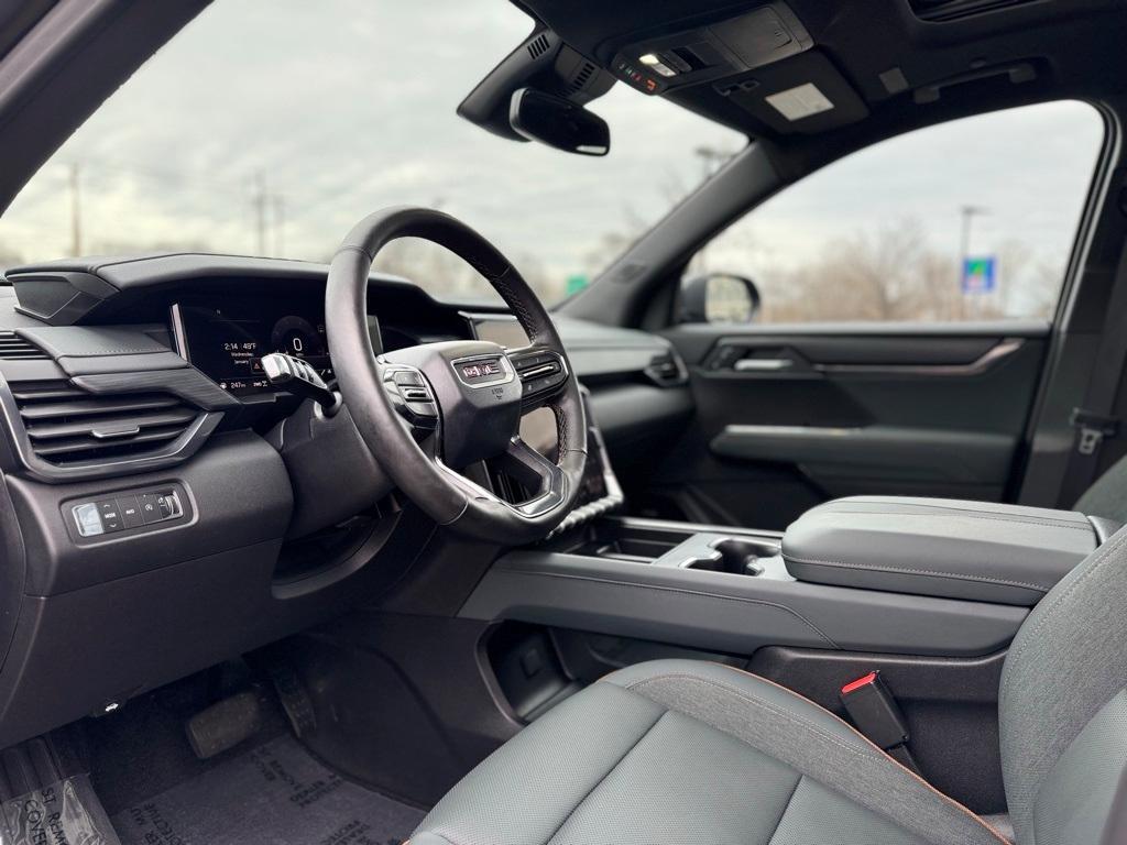 used 2025 GMC Acadia car, priced at $49,495