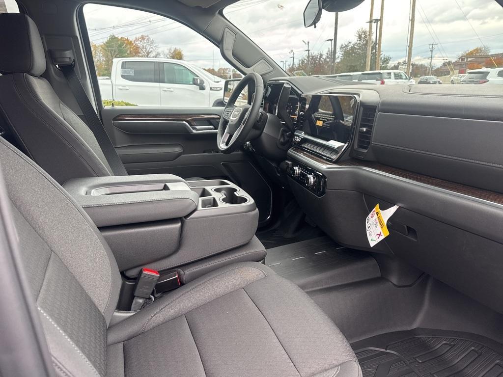 new 2026 GMC Sierra 1500 car, priced at $64,330