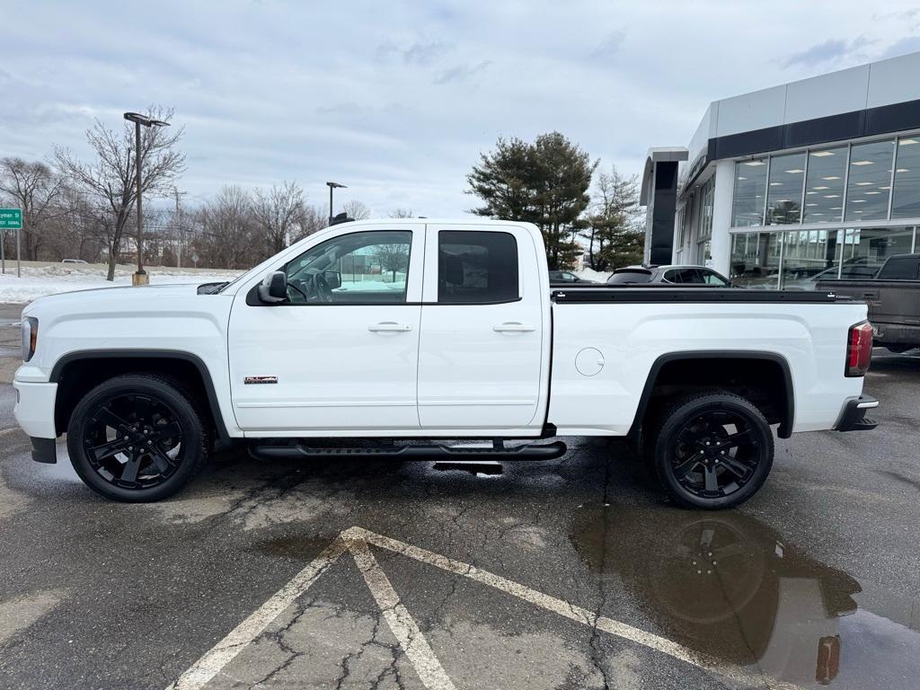 used 2018 GMC Sierra 1500 car, priced at $30,995