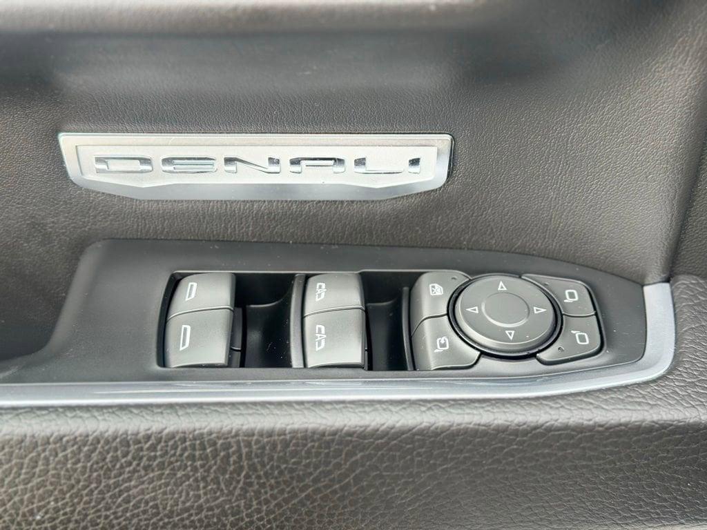 used 2022 GMC Sierra 1500 car, priced at $44,590