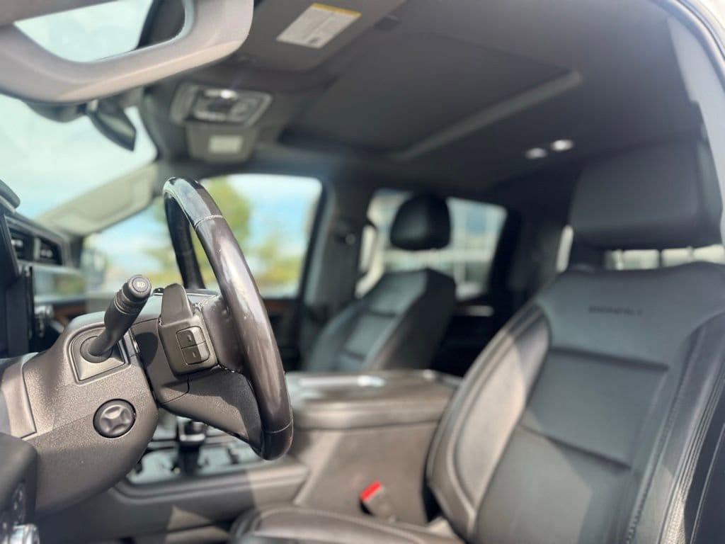 used 2022 GMC Sierra 1500 car, priced at $44,590