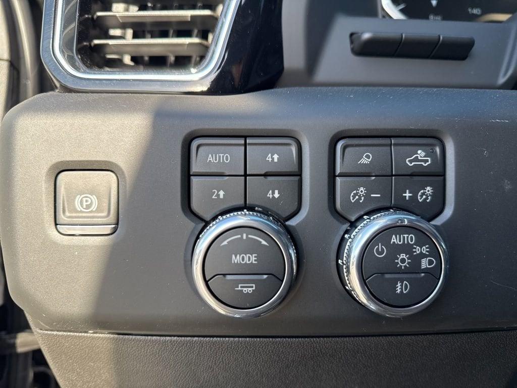 new 2026 GMC Sierra 2500 car, priced at $83,165