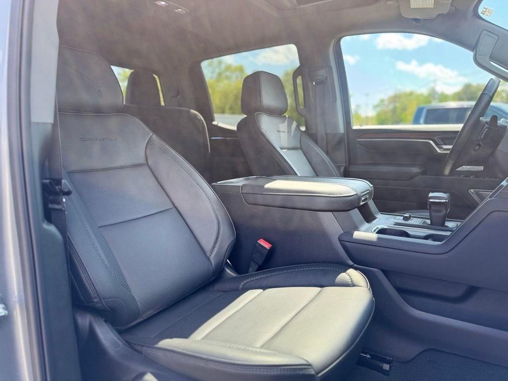 used 2025 GMC Sierra 1500 car, priced at $64,590