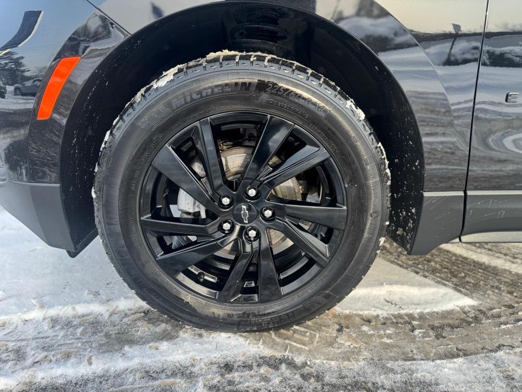 used 2023 Chevrolet Equinox car, priced at $21,995