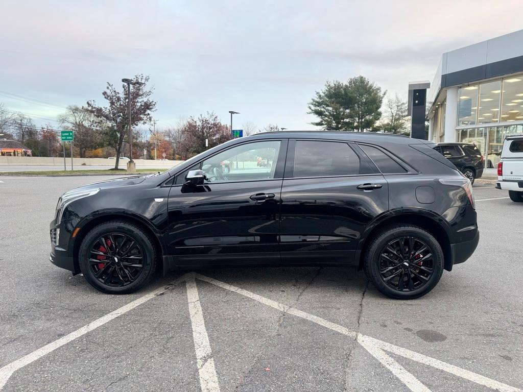 used 2022 Cadillac XT5 car, priced at $31,995