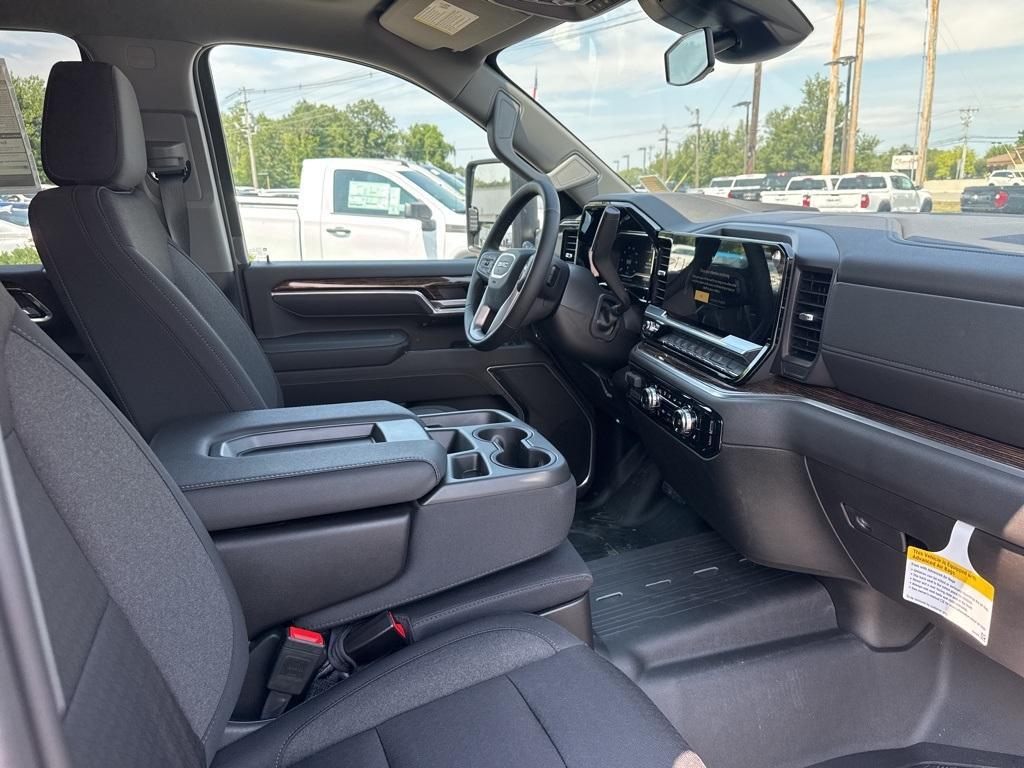 new 2025 GMC Sierra 2500 car, priced at $74,975