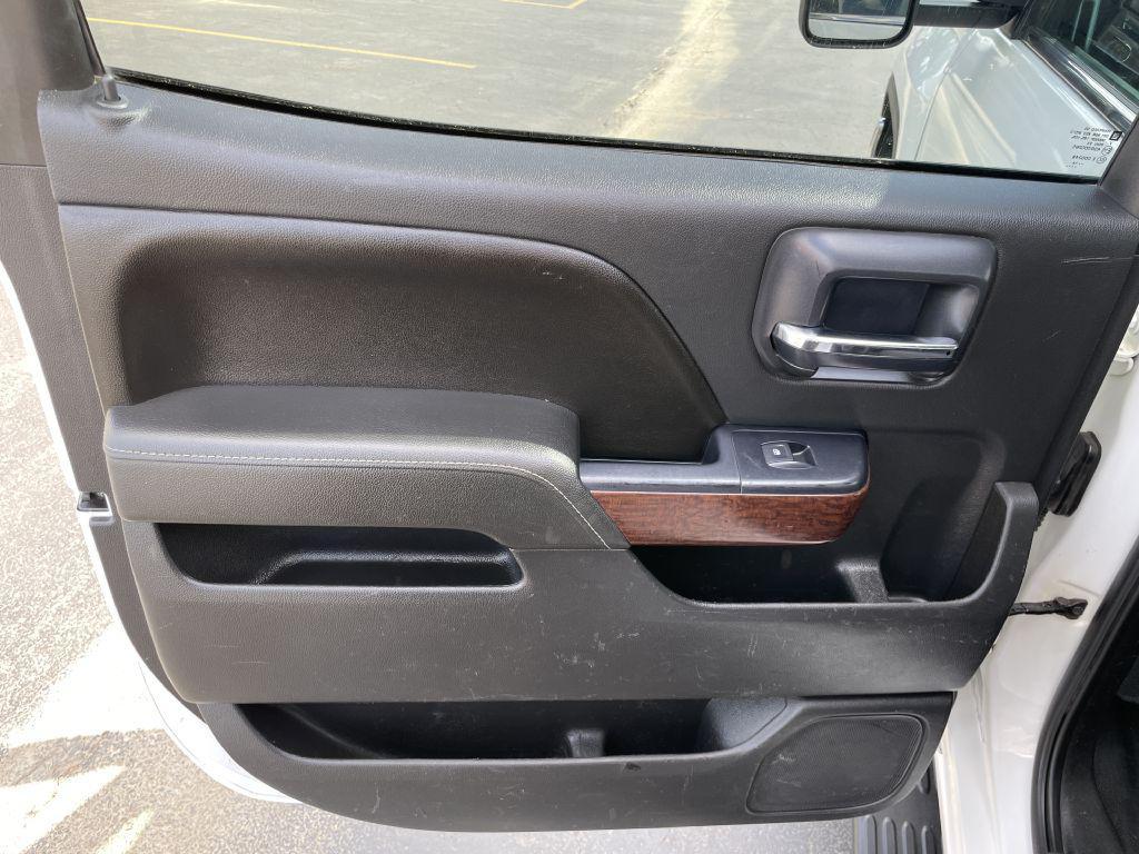 used 2015 GMC Sierra 3500 car, priced at $25,900