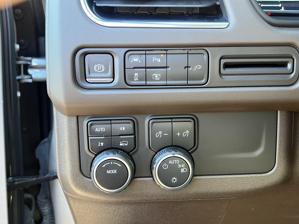 used 2022 Chevrolet Tahoe car, priced at $39,594