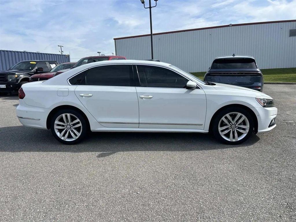 used 2017 Volkswagen Passat car