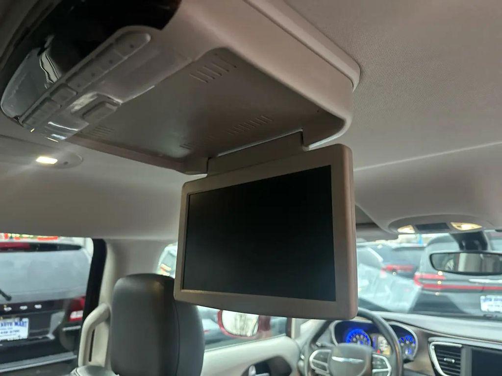 used 2018 Chrysler Pacifica car, priced at $16,220