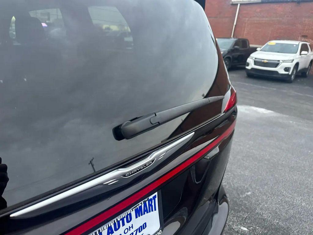 used 2023 Chrysler Pacifica car, priced at $23,605