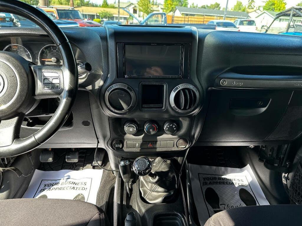 used 2013 Jeep Wrangler Unlimited car, priced at $15,450