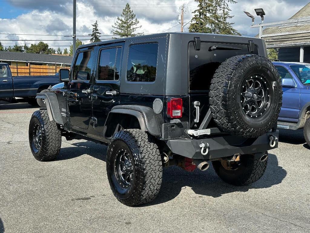 used 2013 Jeep Wrangler Unlimited car, priced at $15,450