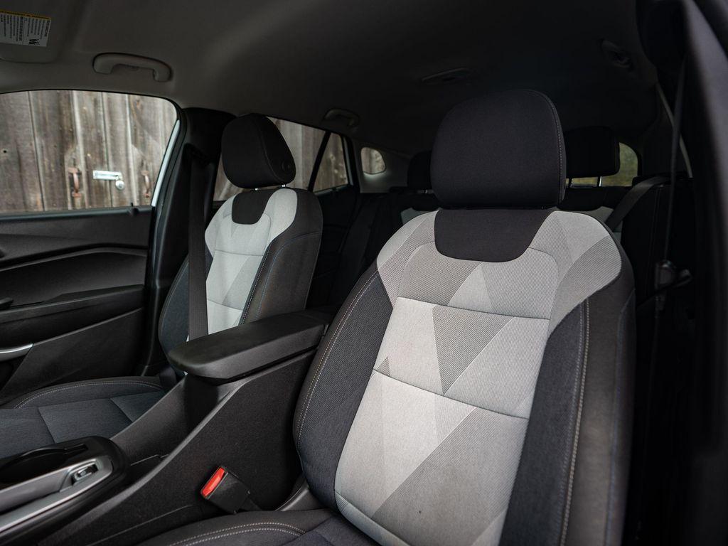 used 2024 Chevrolet Trax car, priced at $17,450