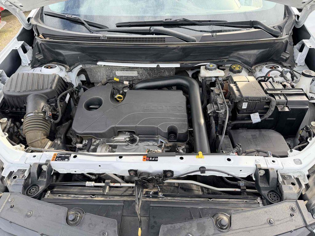 used 2023 Chevrolet Equinox car, priced at $13,950