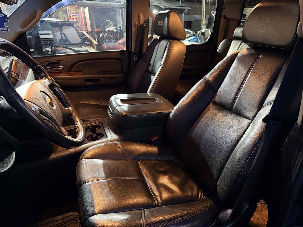 used 2009 Chevrolet Silverado 2500 car, priced at $26,950