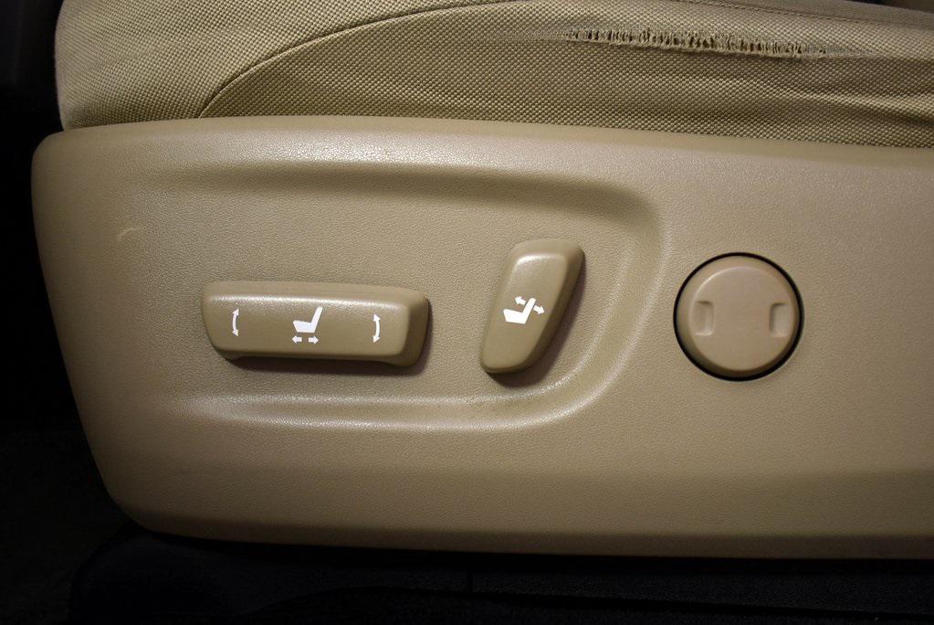 used 2014 Toyota 4Runner car, priced at $23,732