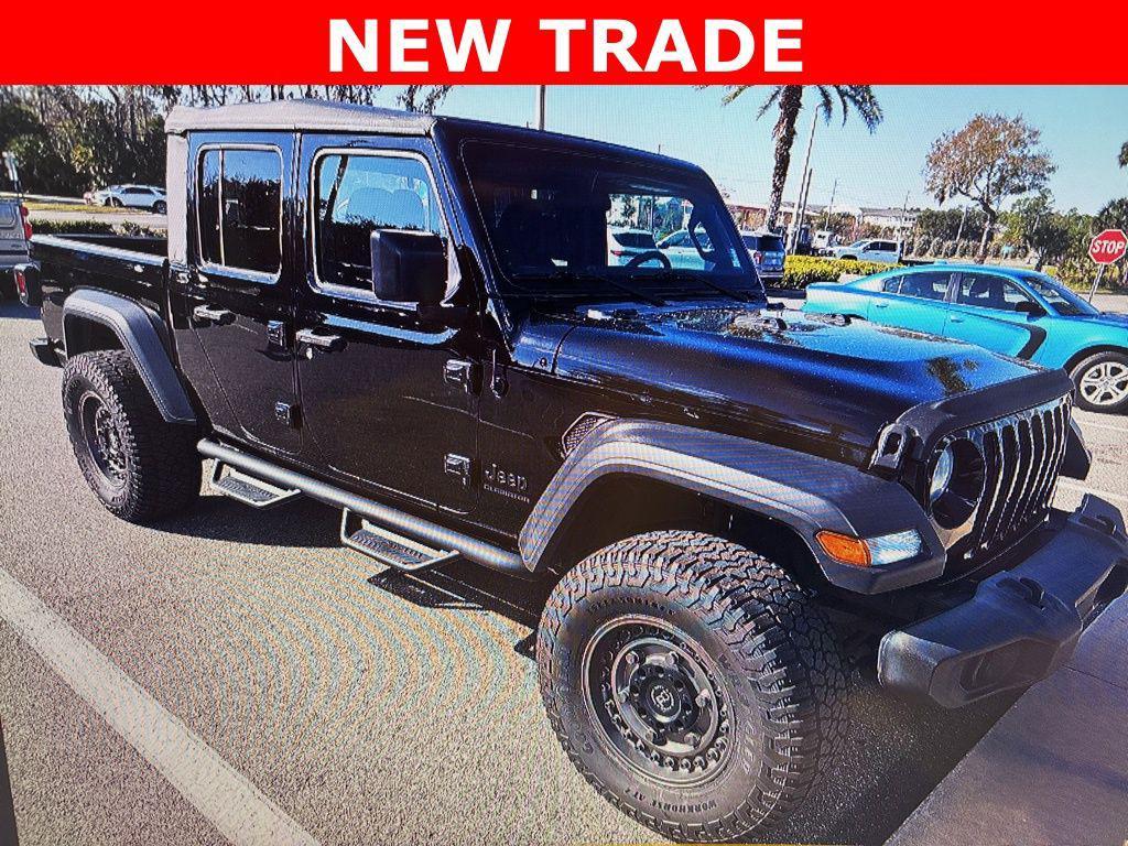 used 2020 Jeep Gladiator car, priced at $27,995