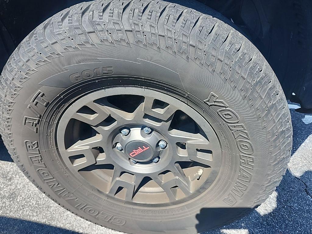 used 2020 Toyota 4Runner car, priced at $31,899
