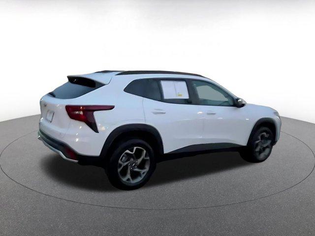 used 2025 Chevrolet Trax car, priced at $19,810