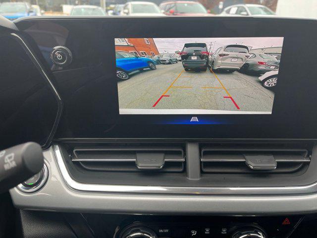 used 2025 Chevrolet Trax car, priced at $19,837