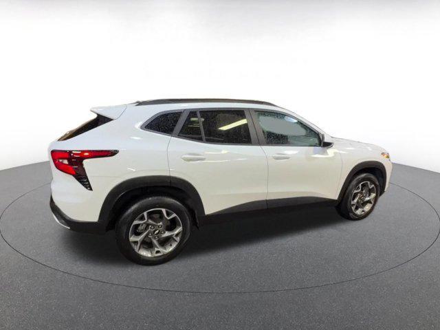 used 2025 Chevrolet Trax car, priced at $19,837