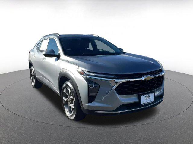 used 2025 Chevrolet Trax car, priced at $19,845
