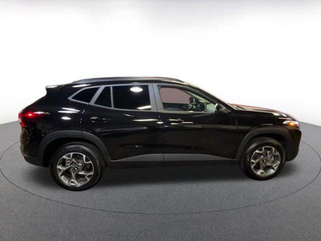 used 2025 Chevrolet Trax car, priced at $20,487