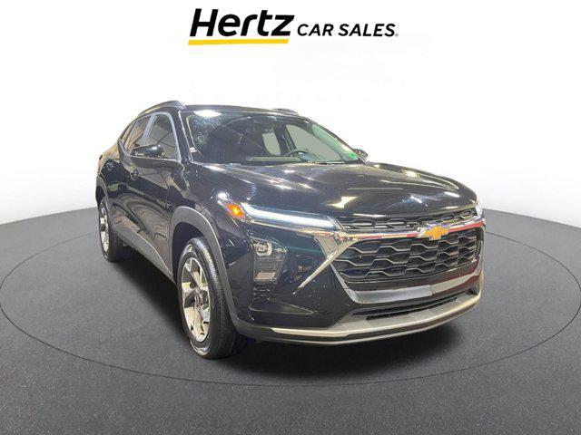 used 2025 Chevrolet Trax car, priced at $20,390