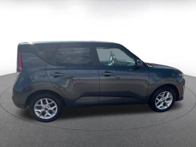 used 2025 Kia Soul car, priced at $17,875
