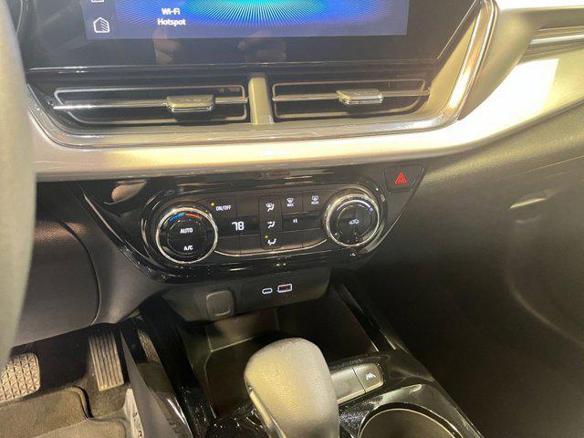 used 2025 Chevrolet Trax car, priced at $19,292