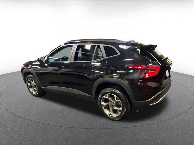 used 2025 Chevrolet Trax car, priced at $19,292