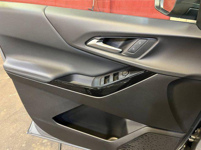 used 2025 Chevrolet Equinox car, priced at $26,348