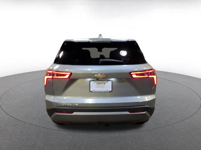 used 2025 Chevrolet Equinox car, priced at $26,348