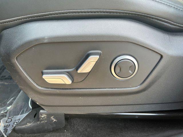 used 2025 Hyundai Santa Fe car, priced at $29,687