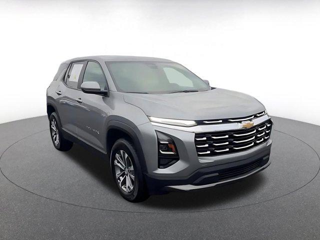 used 2025 Chevrolet Equinox car, priced at $25,601