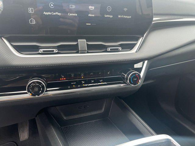 used 2025 Chevrolet Equinox car, priced at $25,601