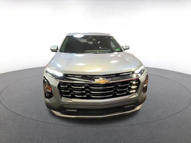 used 2025 Chevrolet Equinox car, priced at $23,795